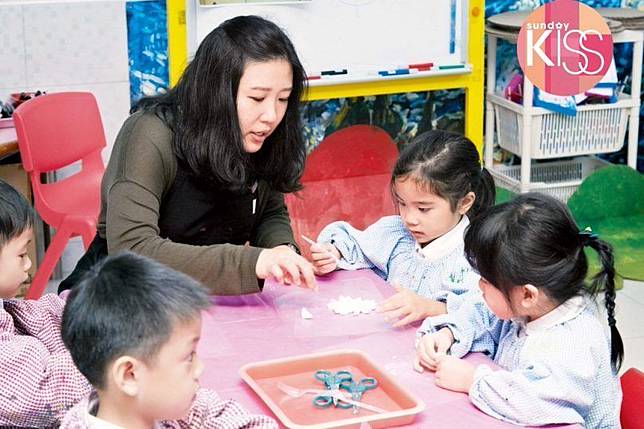 崇真小學暨幼稚園入學簡介會現已接受網上報名 Sundaykiss Line Today