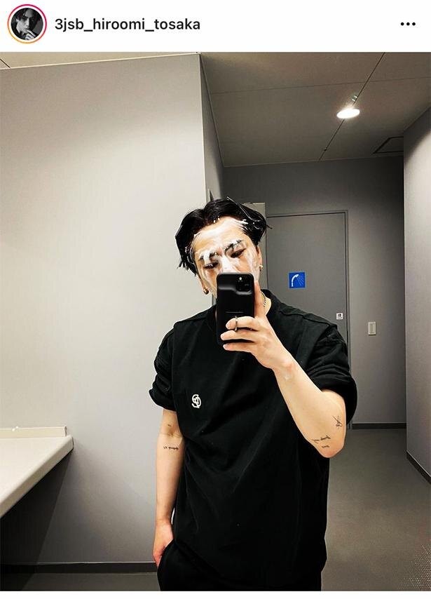 登坂広臣、おちゃめな“洗顔中”SHOT公開に「最高です！」「可愛くて