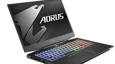 AORUS 推出全球第一台搭載 Azure AI 智慧電競筆電AORUS 15