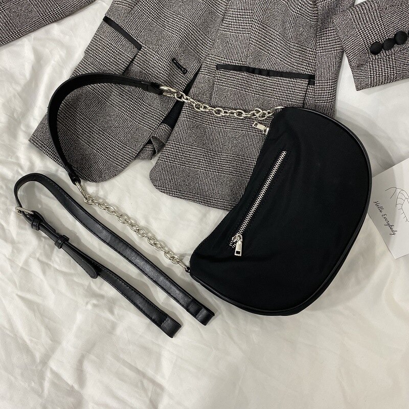 韓版個性黑鏈條腋下包 單肩斜背包 小包包 小方包 鏈帶包 斜背包女 肩背包 包包女斜背包 腋下包【1413L】