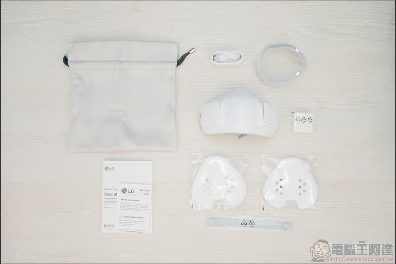LG PuriCare 口罩型空氣清淨機 開箱 -03
