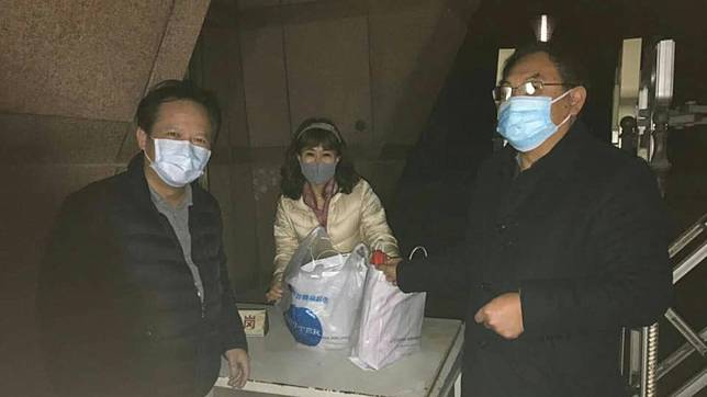 病童母表示，上次「千里送藥」的2支針劑已告鑿。(翻攝／姚人多 臉書)