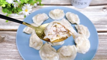 【團購人氣美食-餃子奶奶冷凍水餃】高麗菜水餃皮薄內餡多，鮮甜多汁健康營養