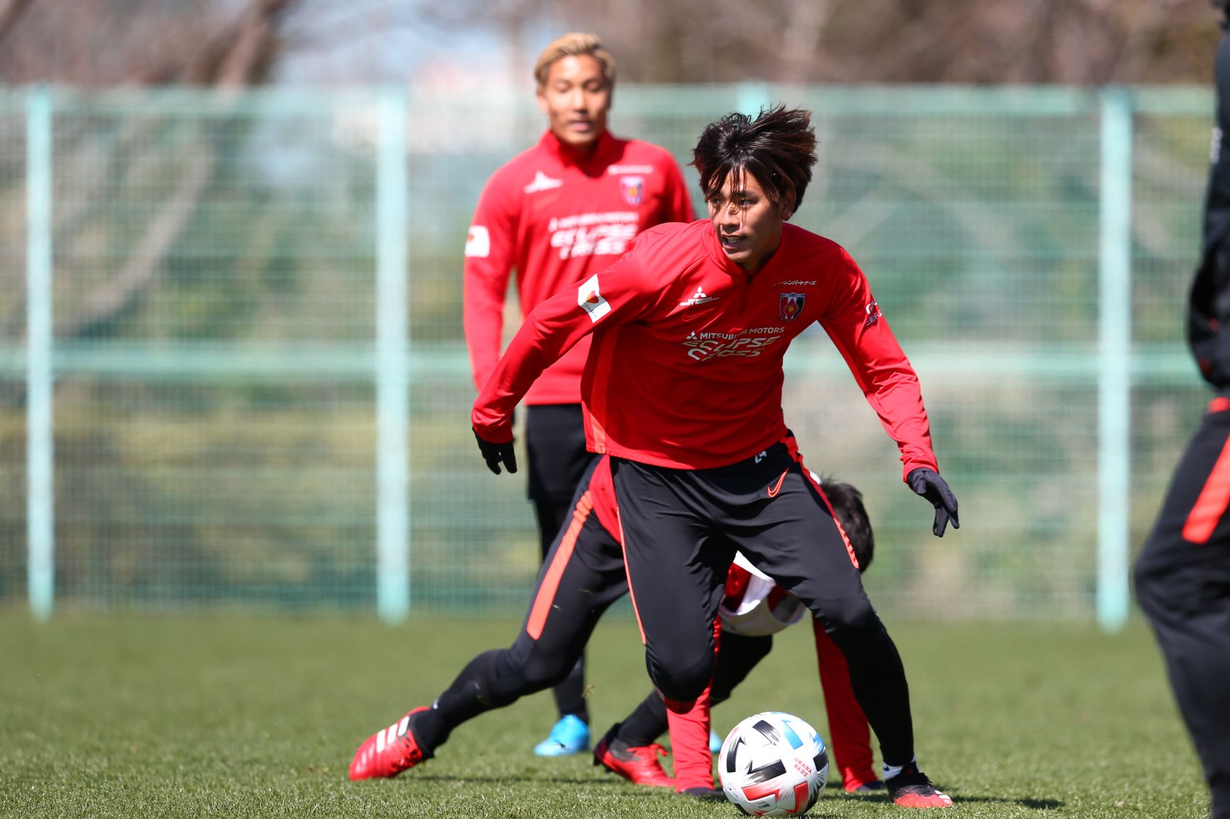 浦和レッズボランチ対談 青木が柴戸に似ていると感じた海外選手は Stay Homeトーク 前編