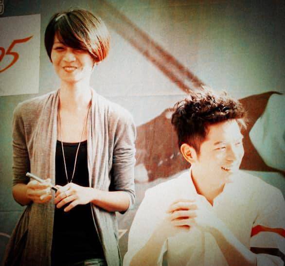 不只是母親 她有自己的名字 宥勝不再稱太太為 蕾媽 公開其本名 從今天起我支持妳做妳自己 Vogue Line Today