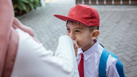 Kapan Anak Bisa Berangkat Sekolah Sendiri