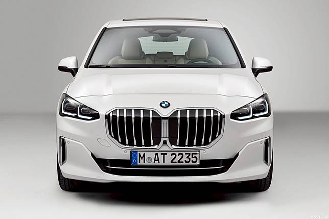 新世代bmw Mpv即將登台 經銷端曝預售價170萬起 81汽車交易網 Line Today