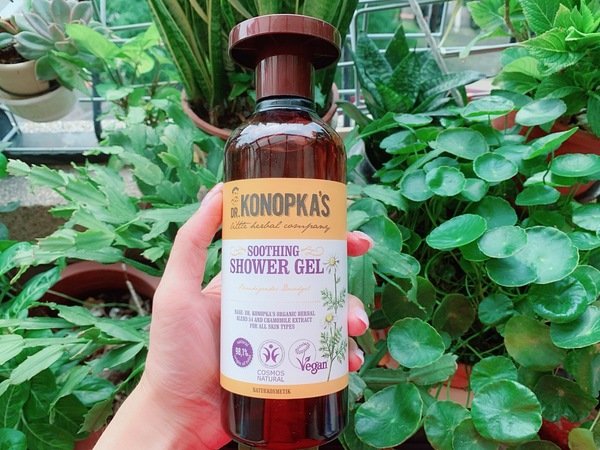 倪倪愛保養－『保養品推薦』歐美名媛女星網紅草本植萃天然保養聖品-來自歐洲MUJER法國原裝花植淨白臻萃/Dr.Konopka&amp;amp;amp;amp;amp;amp;amp;apos;s有機金縷香沐浴精華/義大利黑鑽深層淨化潔顏精華開箱分享