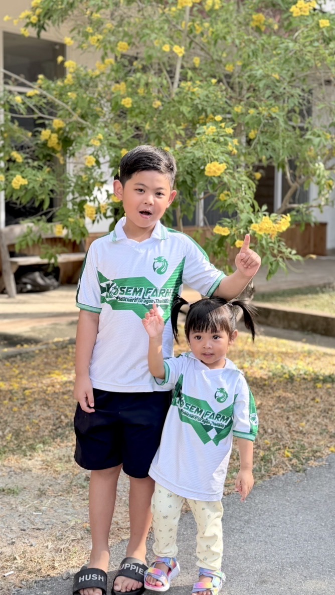 น้องภูริ โกวเซ้มฟาร์ม