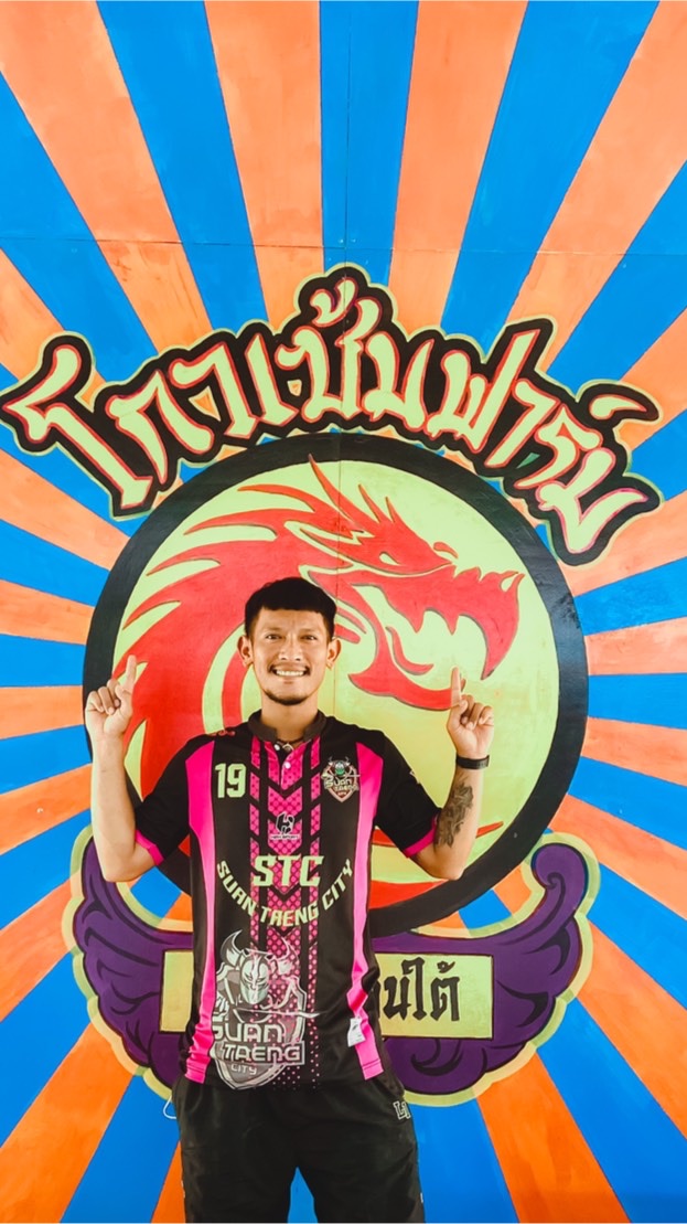 ไก่มีตำหนิชุดผสม300,000โกมเซ้มฟาร์ม