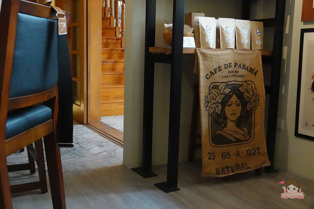 高雄 有。咖啡 自家烘焙咖啡豆 日式本格派手沖咖啡 Kono點滴式手沖 金澤式手沖 kono賽風 自家烘焙咖啡豆 義式咖啡 定食 甜點 小酌 私選音樂