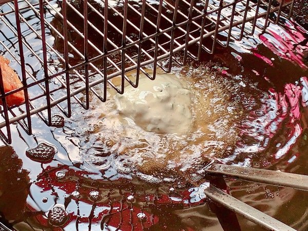 「溪州美食推薦」彰化安心旅遊，現做「蚵仔炒麵/便當/蚵嗲/蘿蔔糕/挫冰/炸粿/菜條/各式湯品」在地美食首選-三條麗華小吃店直擊分享