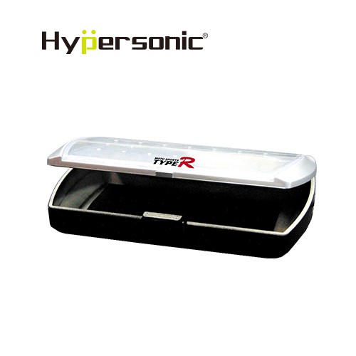 輕巧實用方便，外型美觀大方，不佔空間採用3M雙面膠，穩固不移動，適合放在儀表板、辦公桌、書桌上置物盒內有防滑墊設計，使物品不易滑動可放置零錢、票卡與鑰匙，不再慌慌張張尋找