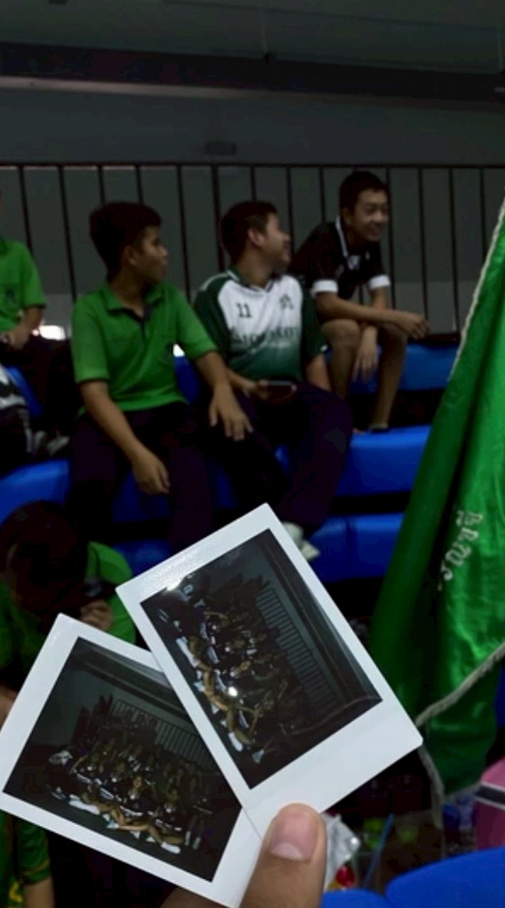 เเบดมินตัน มรกต