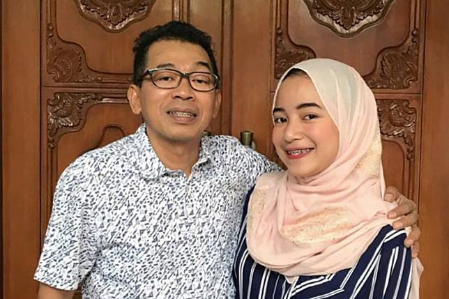 Cantiknya Putri Anjani, Anak Komedian Jarwo Kwat