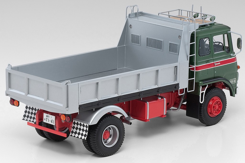 アオシマ　FUSO THE GREAT ダンプトラック 1990年モデル　② Amazon | アオシマ ビッグトラックシリーズ ふそうザグレートダンプ