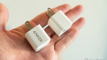 升級 iPhone 12 快充超輕鬆，ANKER 20W「超級豆腐頭」充電器開箱體驗