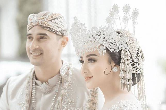 Istri Ali Syakieb Segera Melahirkan, Netizen: Anaknya Pasti Cakep Banget