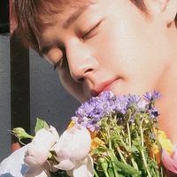 朴志訓 💚💛💖