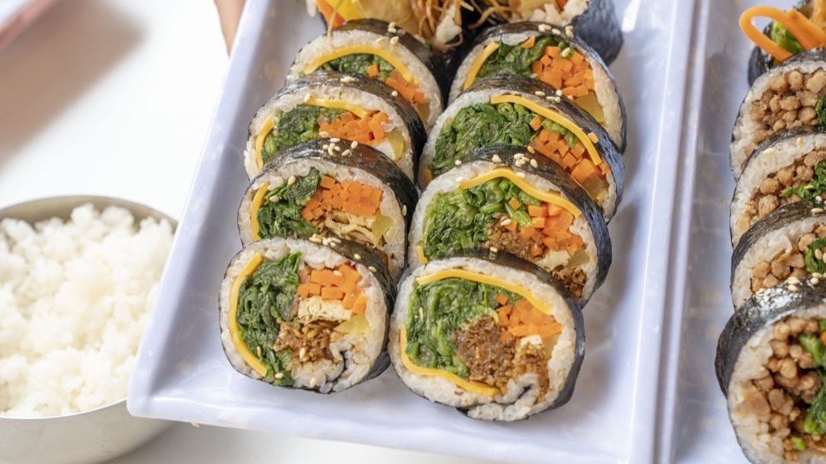味覺秒飛韓國！全台10家道地「韓式飯捲」推薦：歐巴來台開店、必嘗辣魷魚