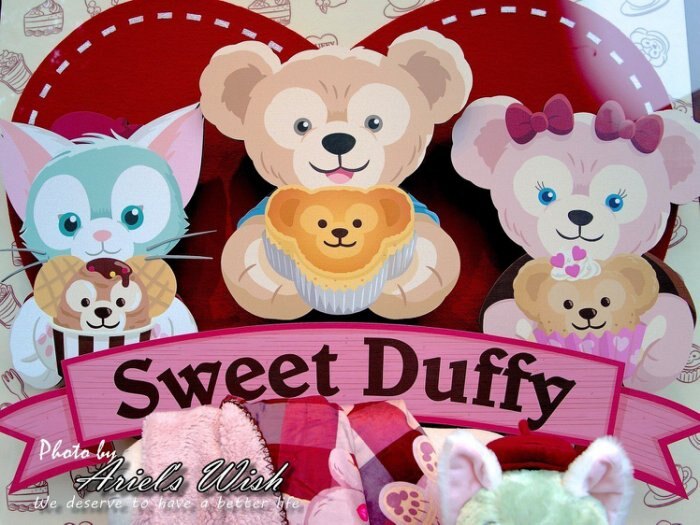 Ariel Wish日本東京迪士尼Duffy達菲熊Shelliemay雪莉玫情人節情侶牛仔坐姿珠鍊吊飾包包別針掛飾-絕版