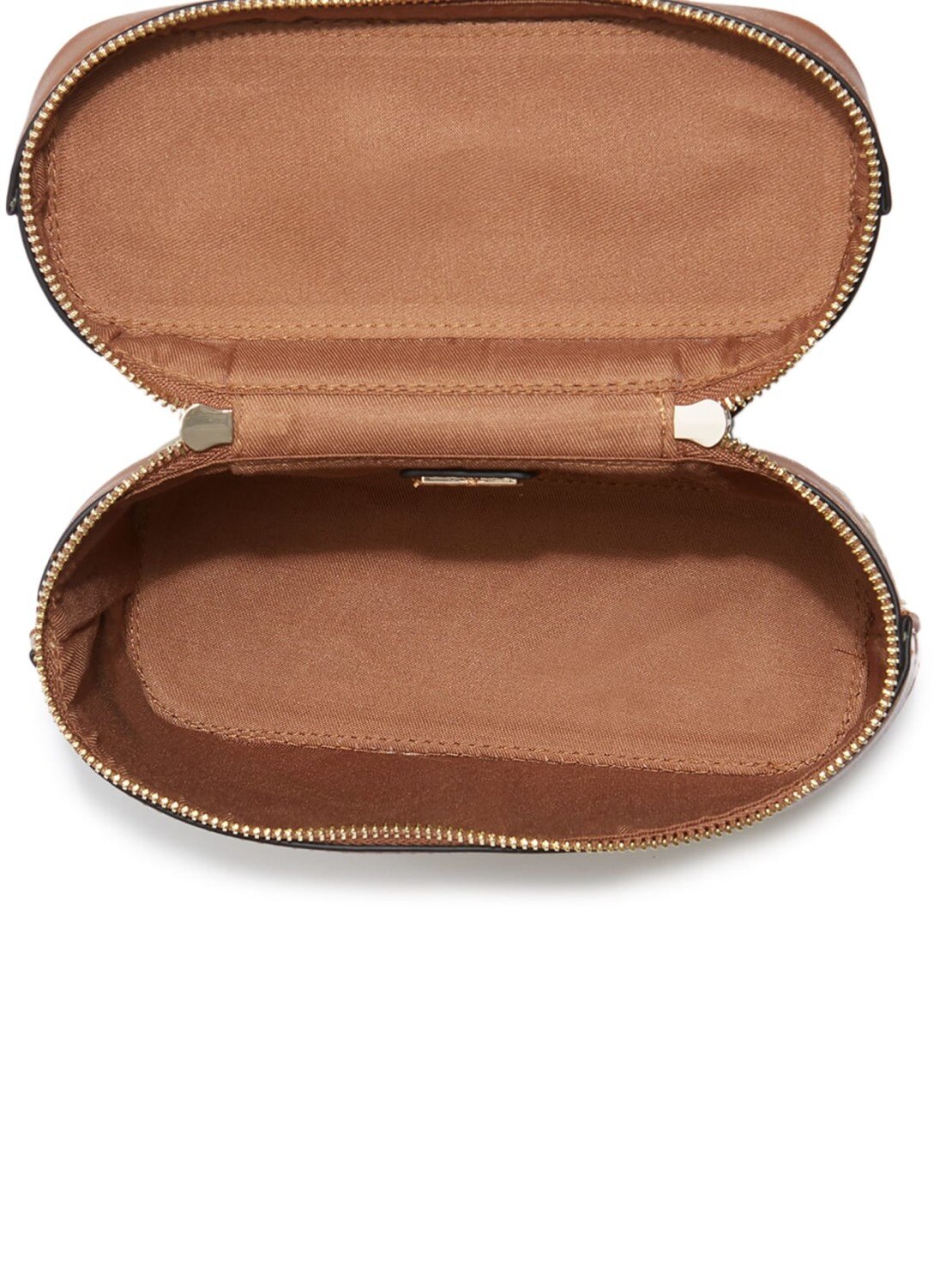 Guess藤編盒子包 $2300/個