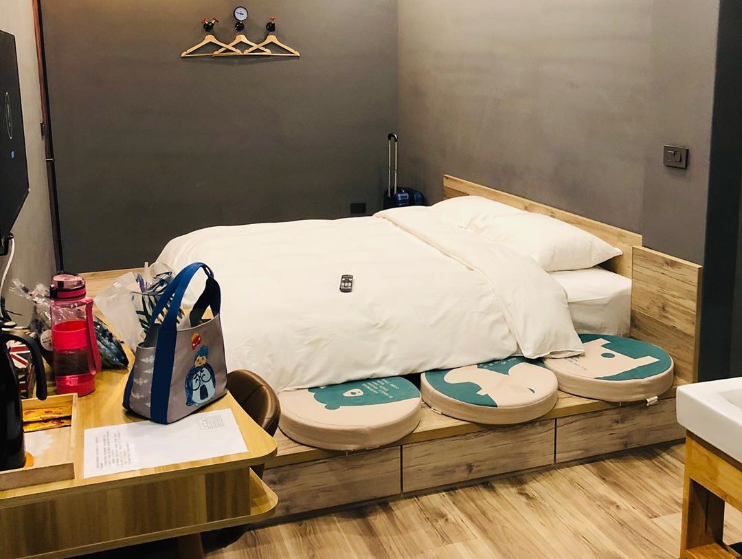 鉑鈳 @lin Weiwei Ting2