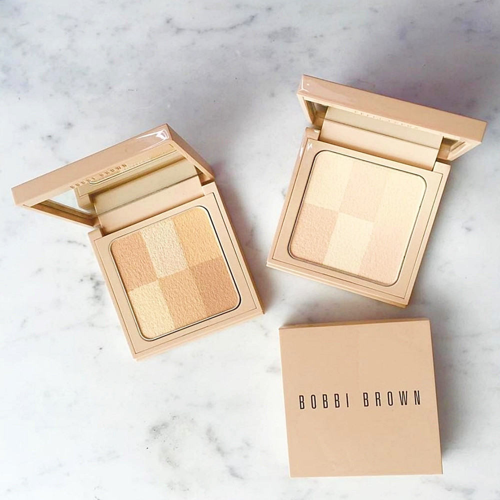 BOBBI BROWN 彷若裸膚蜜粉餅，6.6g／NT1,850