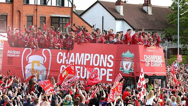 Suporter Liverpool Rayakan Kemenangan Liga Champions