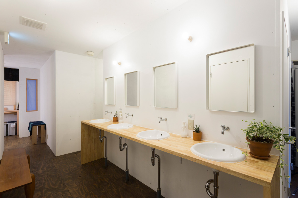 日本設計旅店hutte廁所