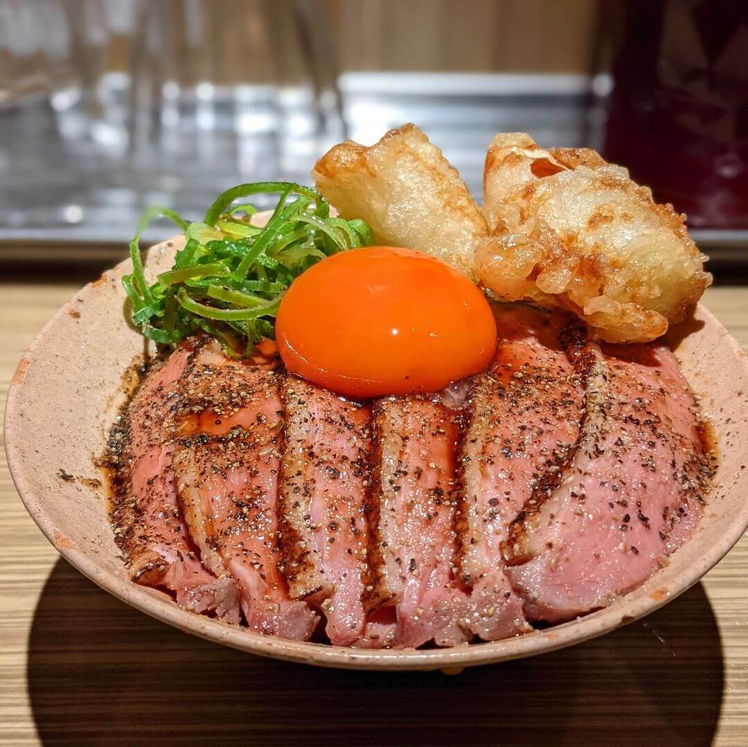 炙燒鴨肉丼 本町製麵所