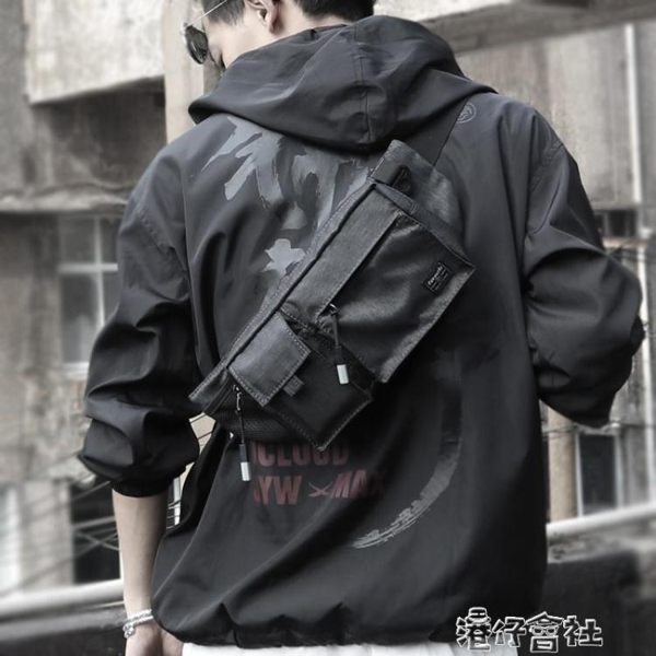 腰包男斜背包多功能休閒男士胸包吉田單肩包運動潮牌小背包死飛包 港仔會社