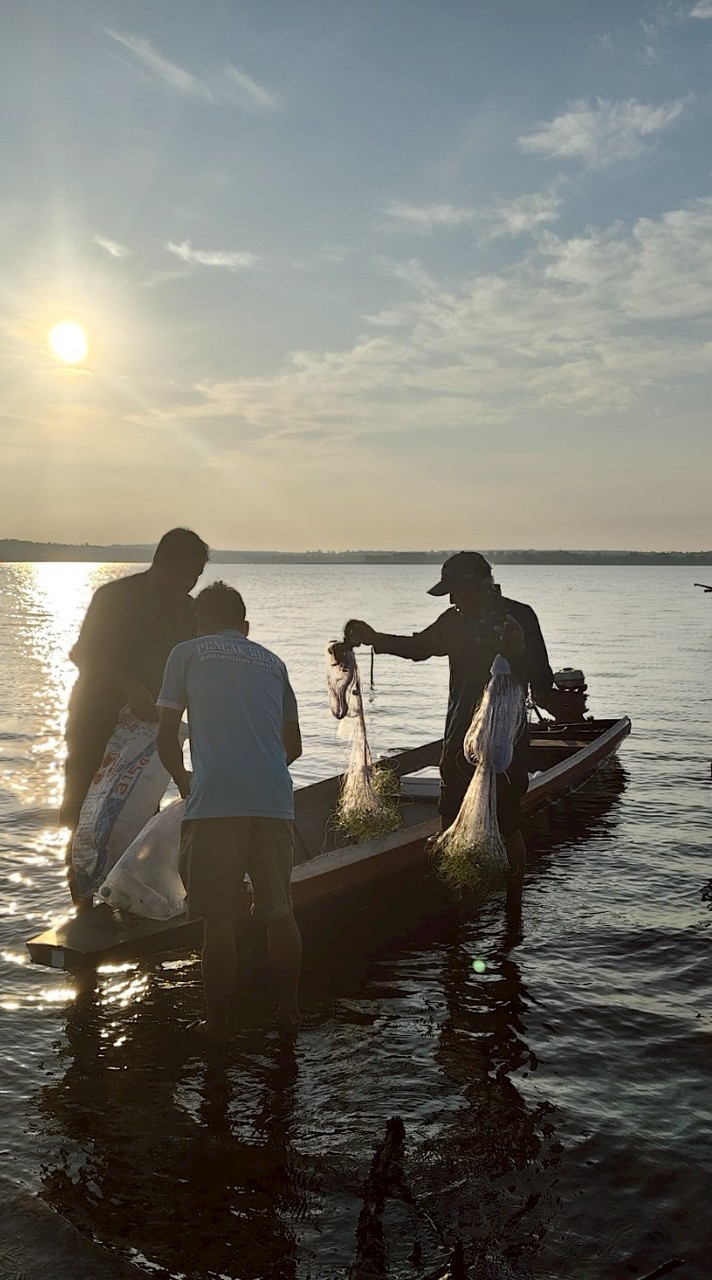 ศูนย์ประมงสุรินทร์ ขายปลาหมู่บ้าน