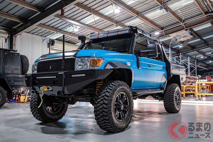 ランクル70に6輪車が爆誕 破壊力満点な仕様をお披露目