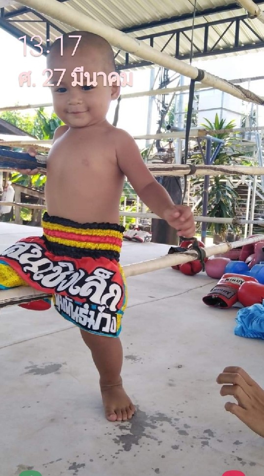 น้องกำปั้น