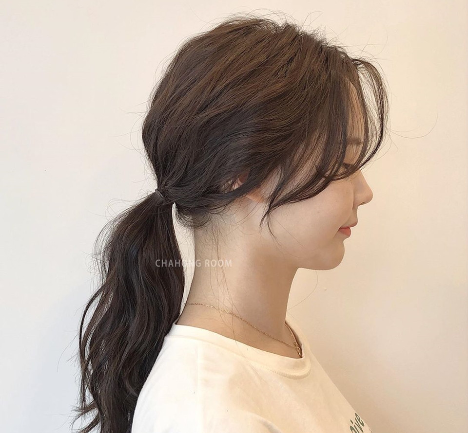 >>右滑圖片看胎毛碎髮剪步驟