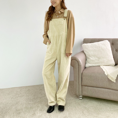 抹茶奶綠燈心絨吊帶褲