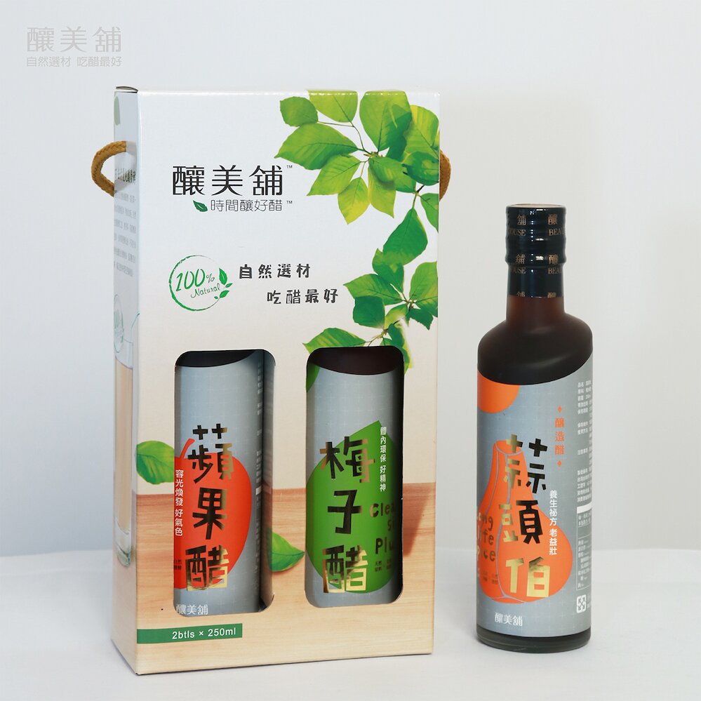 ※佳節送禮專區，禮盒式一律2入裝~※可自選口味入盒裝~產品介紹 ： 先養出大量乾淨並含有多種穀物植物與水果精華的純土，搭配以古法配方製成陶土缸，再採用精選發酵素材,堅持用天然古法發酵,不做任何的人工催