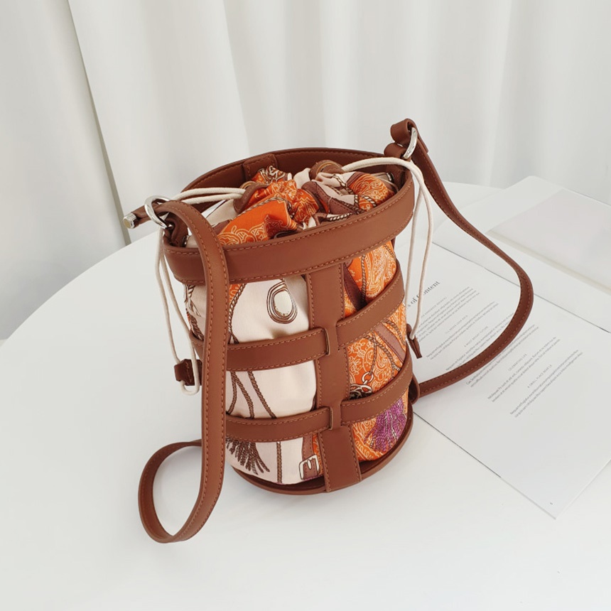 [Rehab官方旗艦店]華麗印花小袋+網狀皮革肩背包