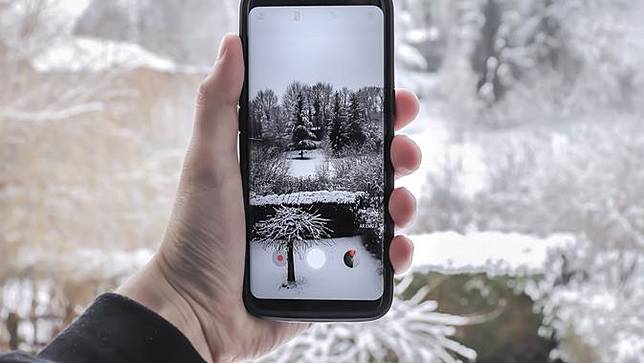 81 Koleksi Aplikasi Edit Foto Dengan Hantu Terbaru