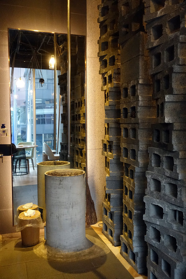 內湖浪漫餐廳-Lazy Point餐酒館，有午餐、下午茶、晚餐的內湖餐酒館，露天酒吧內湖調酒，文湖線約會餐廳，活動包場、會議空間租借的內湖咖啡廳