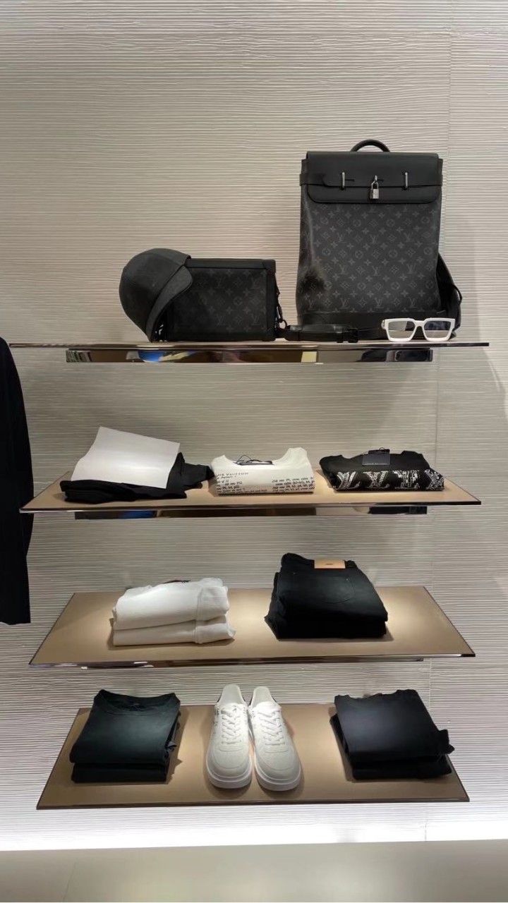 Go時尚國際精品-「全新、限量、最新精品群」