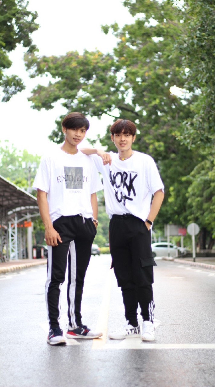 Prem&Chin_ family