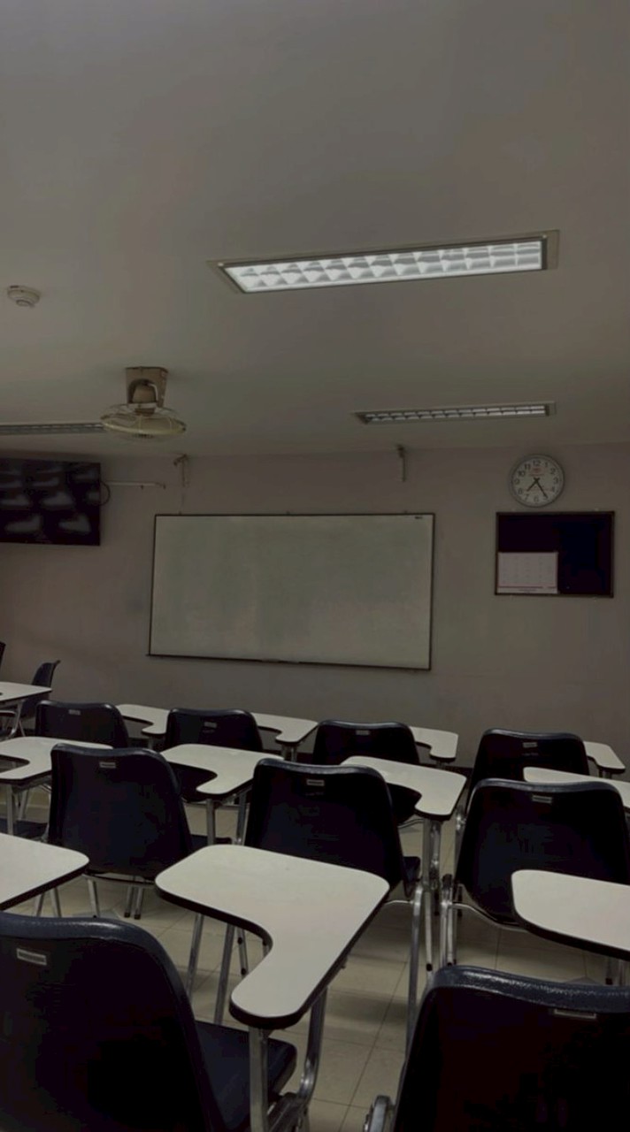 มหาลัยบอท เรามีงานให้