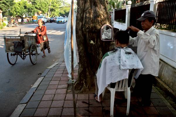 10 Profesi Dagang Keliling yang Udah Punah, Sadar Gak Lo?