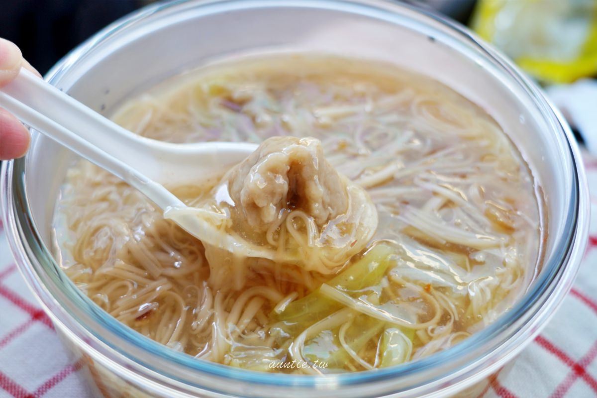 通通50年起跳！彰化６排隊老店：80年爌肉飯霸主、木瓜牛奶創始店、免費喝湯