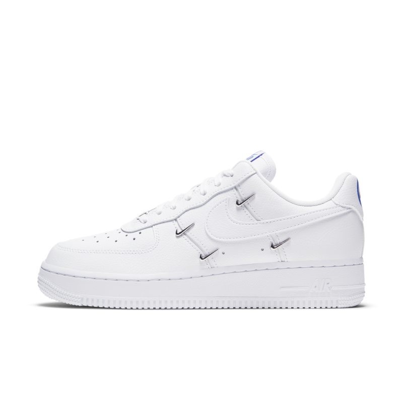 【版型：正常】NIKE AIR FORCE 1 LX WHITE (W) 全白 小銀勾型號：CT1990100∆下單後隔天寄(假日未出貨)，若有其他問題會私訊告知，請您留意訊息喔～∆寄出後2-3天到貨