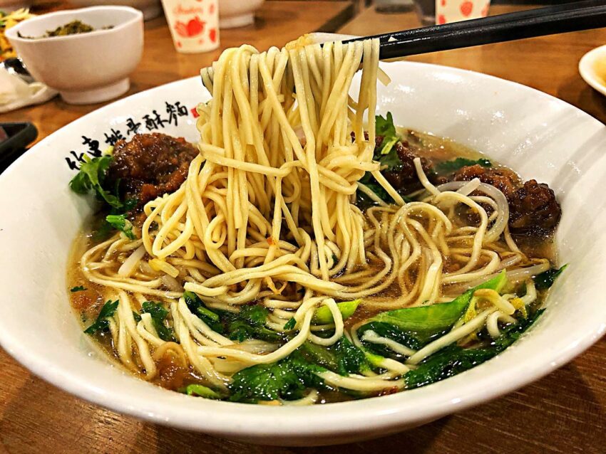 竹東美食 竹東美食攻略｜中央市場周邊必吃 20 間美食小吃，在地人才懂得好滋味！ 1 2022