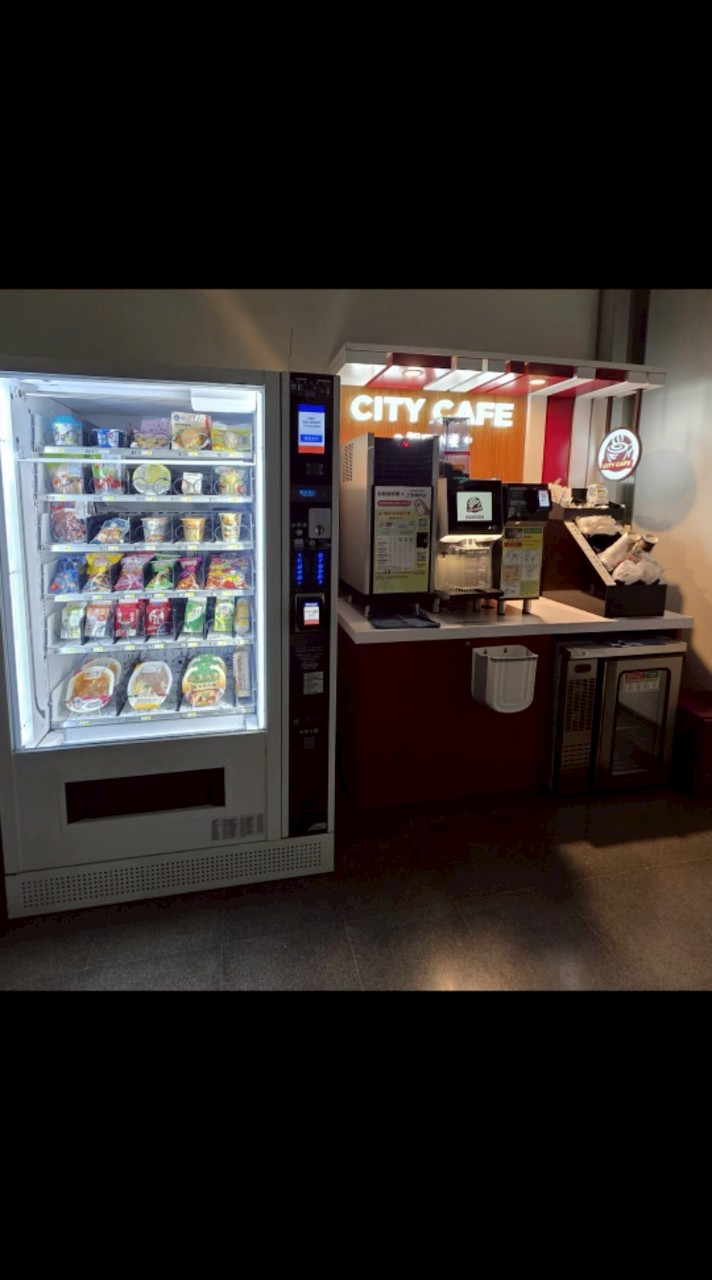 奇美樓智販機
