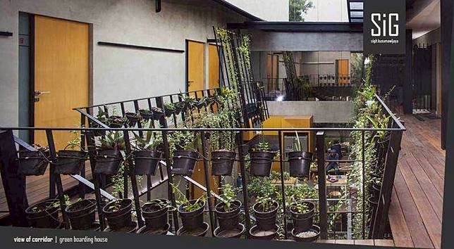 Rumah Beranda – Green Boarding House karya Sigit Kusumawijaya (Sumber: arsitag.com)